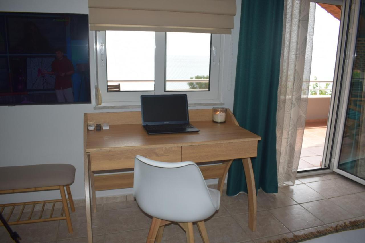 Alexandros Seaside Family Apartments & Villas - Paradise, 7' From Petalidi Kalamaki  Eksteriør billede