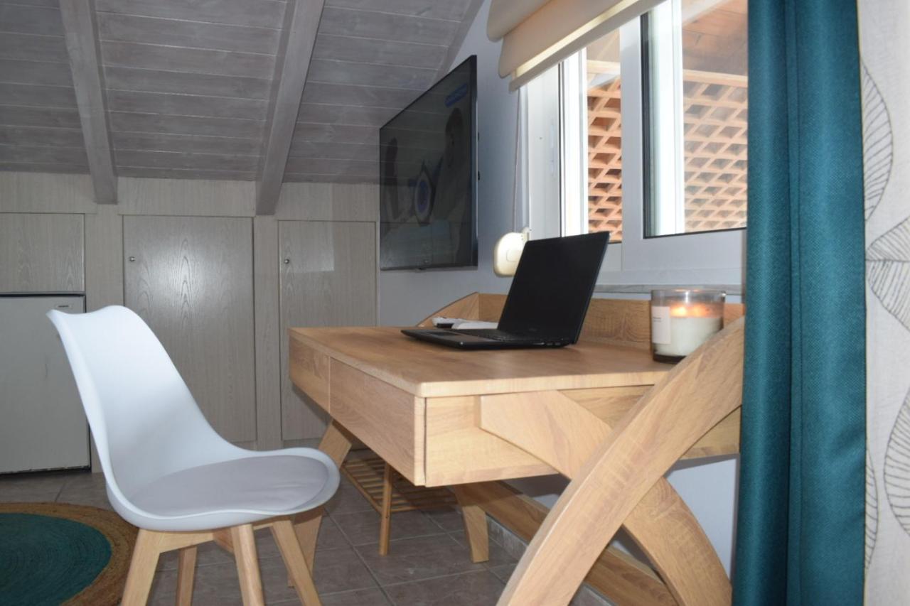 Alexandros Seaside Family Apartments & Villas - Paradise, 7' From Petalidi Kalamaki  Eksteriør billede