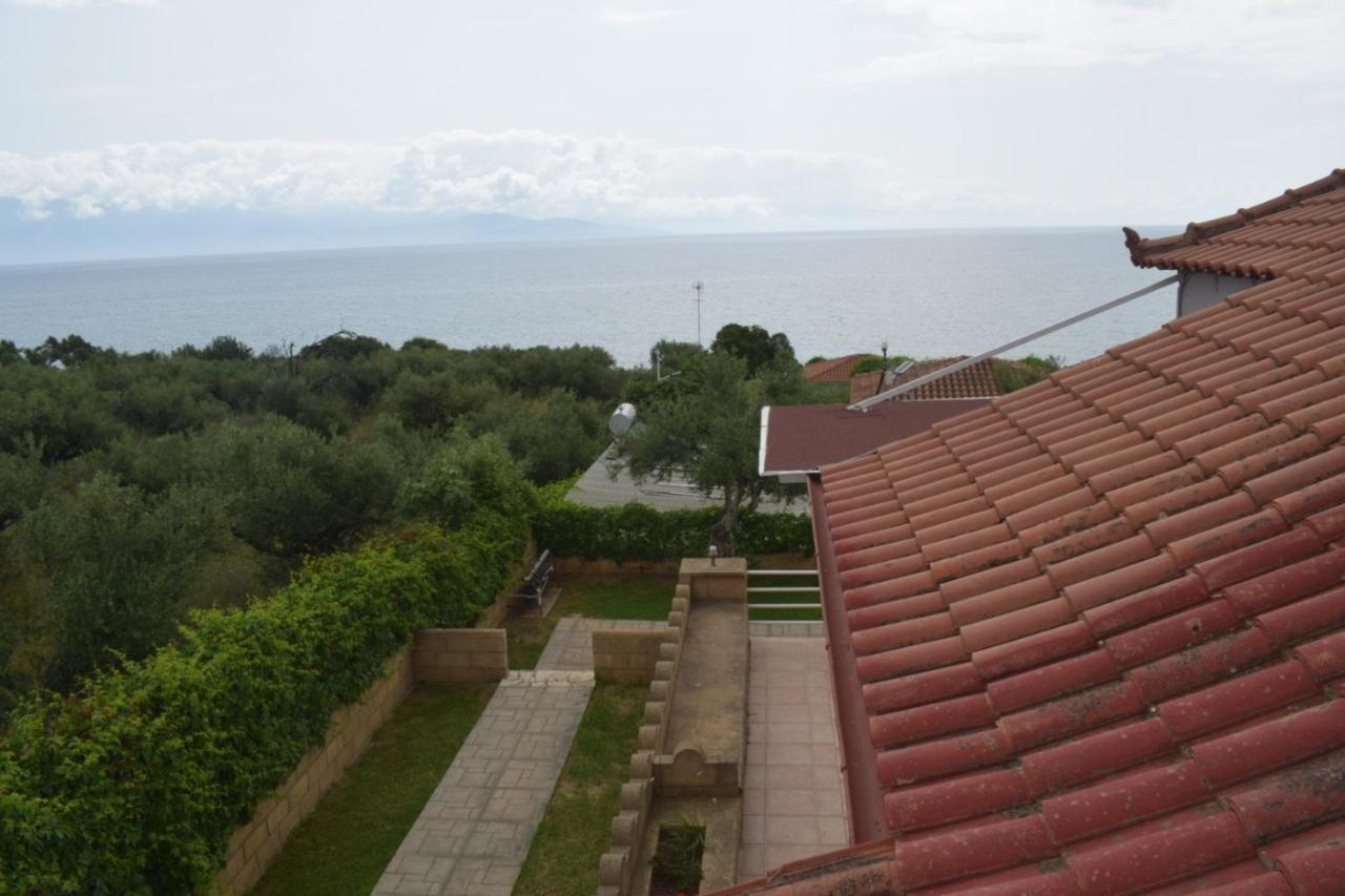 Alexandros Seaside Family Apartments & Villas - Paradise, 7' From Petalidi Kalamaki  Eksteriør billede